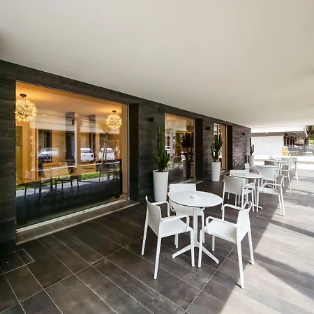 Ξενοδοχείο Dan