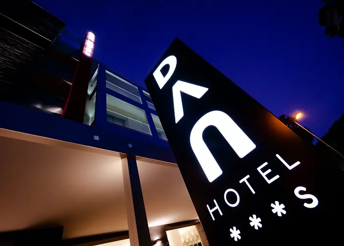 Dan Hotel